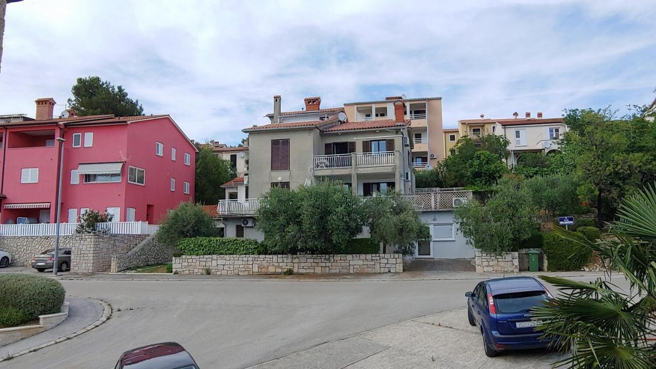 Apartments With A Parking Space Rabac, Labin - 19058 Exterior foto