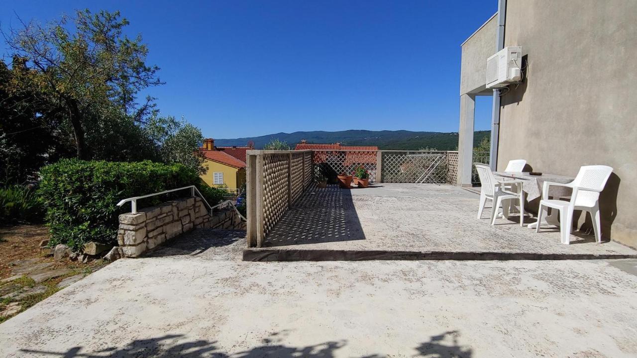 Apartments With A Parking Space Rabac, Labin - 19058 Exterior foto