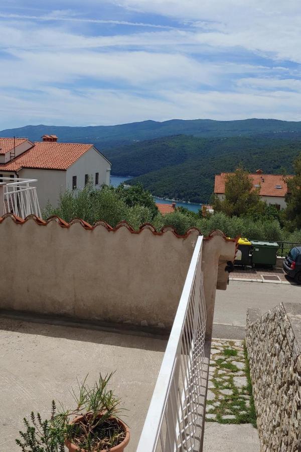 Apartments With A Parking Space Rabac, Labin - 19058 Exterior foto